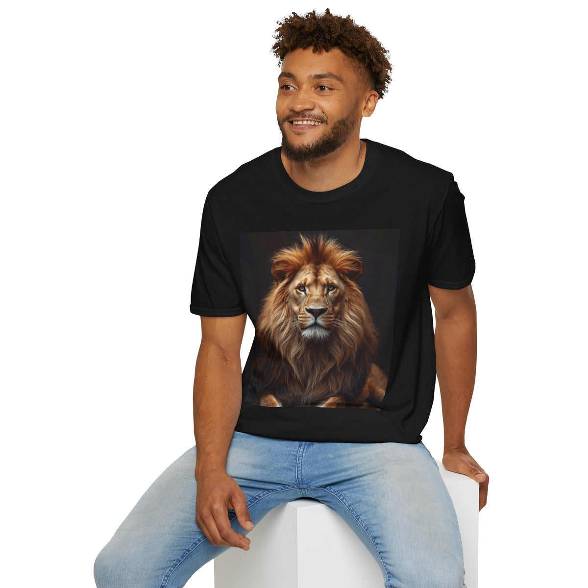Men’s Lion Graphic T-Shirt, Realistic Lion Art Tee, Black Unisex Animal Print Shirt